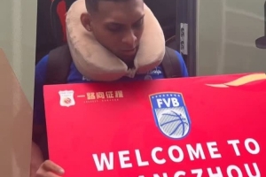 九游体育-24号和25号与中国男篮热身！委内瑞拉男篮今天已经抵达中国