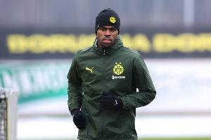 九游登录入口-图片报：多特不会买断楚克乌梅卡，在和切尔西谈续租到世俱杯之后