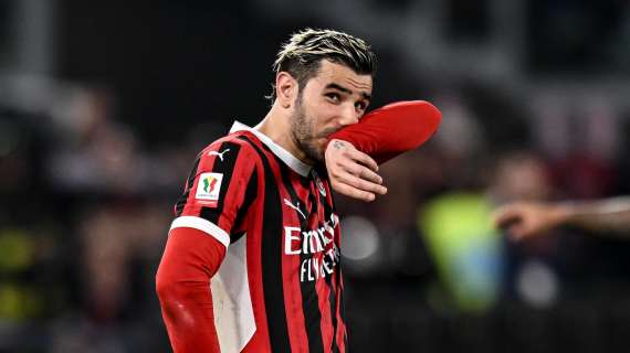 意媒：如果坎比亚索离队，尤文将尝试签下特奥