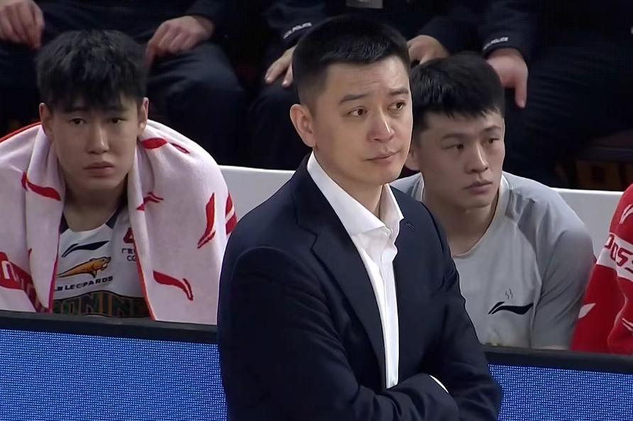 九游体育APP-辽宁男篮4分惜败不敌山西，赵继伟15+6+7付豪11分，刘传兴11+7