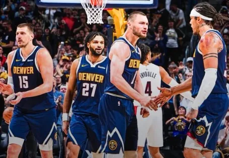 九游体育APP-掘金近14战12胜，场均得分&amp;amp;助攻&amp;amp;进攻效率等多项数据联盟第1